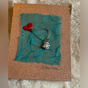 🐟❤️Hand painted heart on fabric with fish charm greetings card